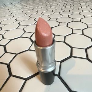 MAC Cremesheen lipstick in 211 Japanese Maple